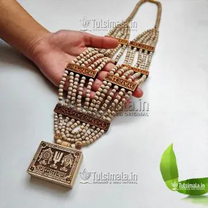 Shri Radha ISKCON Original Tulsi Beads Bracelet 12mm Bead Size with Radha  Name Engraved Golden Colour Beads Bracelet in Elastic Thread with Standard  Size - Tulsi Mala